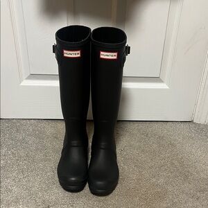 Women’s US Size 7 Hunter Original Tall Rain Boots